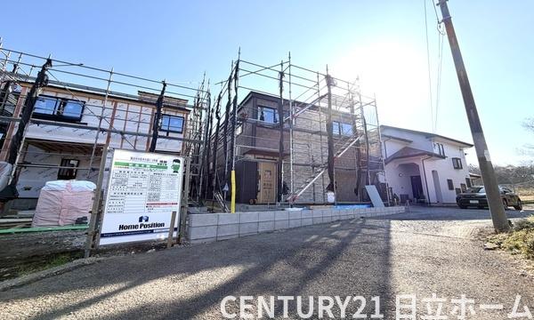 �_�ސ쌧���l�s���掛�v�ۂ̐V�z��ˌ��Ă̑O�ʓ��H�܂ތ��n�ʐ^