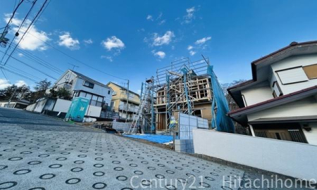 �_�ސ쌧���l�s���J�擌���̐V�z��ˌ��Ă̑O�ʓ��H�܂ތ��n�ʐ^