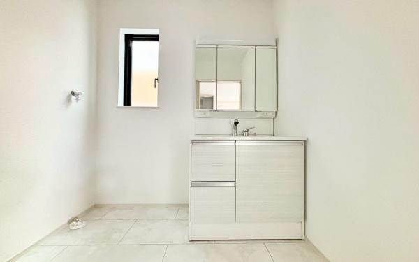 �_�ސ쌧���l�s�˒ˋ�O�c���̐V�z��ˌ��Ă̐��ʑ�E���ʏ�