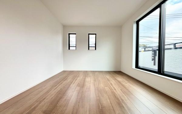 �_�ސ쌧���l�s�˒ˋ�O�c���̐V�z��ˌ��Ă̗m��