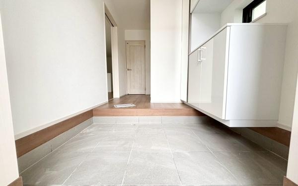 �_�ސ쌧���l�s�˒ˋ�O�c���̐V�z��ˌ��Ă̌���