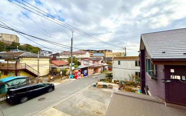 �_�ސ쌧���l�s�˒ˋ�O�c���̐V�z��ˌ��Ă̏Z�˂���̒��]�ʐ^