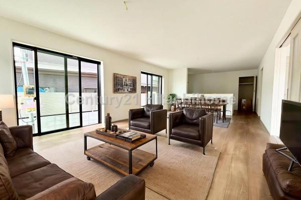 �_�ސ쌧���l�s�˒ˋ�O�c���̐V�z��ˌ��Ẵ��r���O