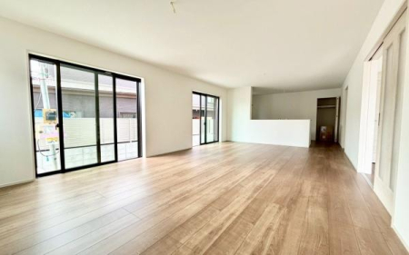 �_�ސ쌧���l�s�˒ˋ�O�c���̐V�z��ˌ��Ẵ��r���O