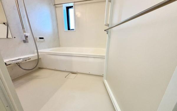 �_�ސ쌧���l�s�s�}���a���̐V�z��ˌ��Ă̗���