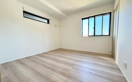 �_�ސ쌧���l�s�s�}���a���̐V�z��ˌ��Ă̐Q��