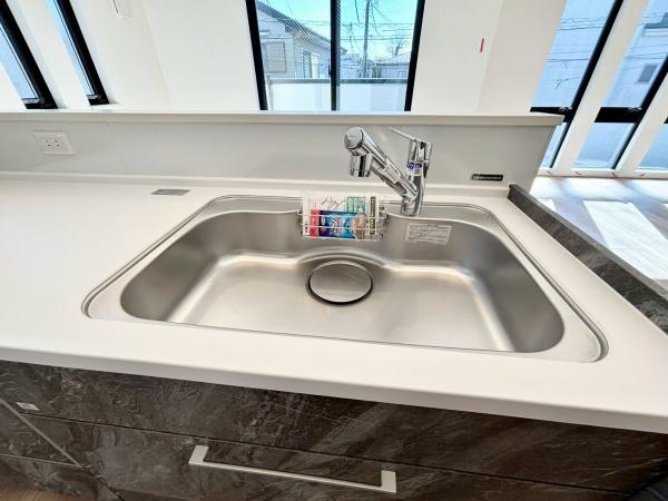 �_�ސ쌧���l�s�s�}���a���̐V�z��ˌ��ẴL�b�`��