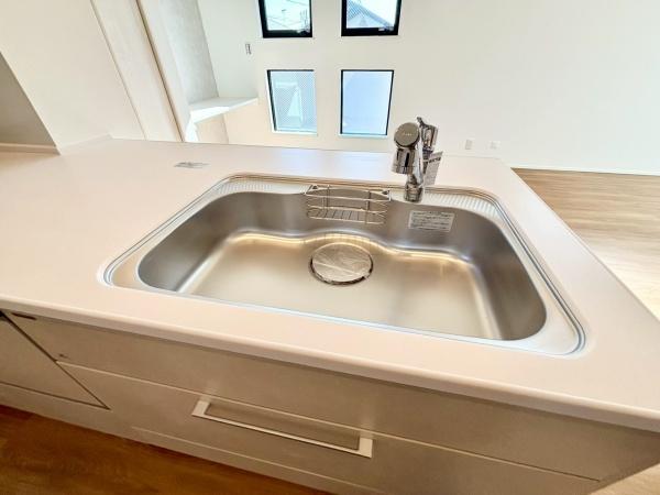 �_�ސ쌧���l�s�s�}���a���̐V�z��ˌ��ẴL�b�`��