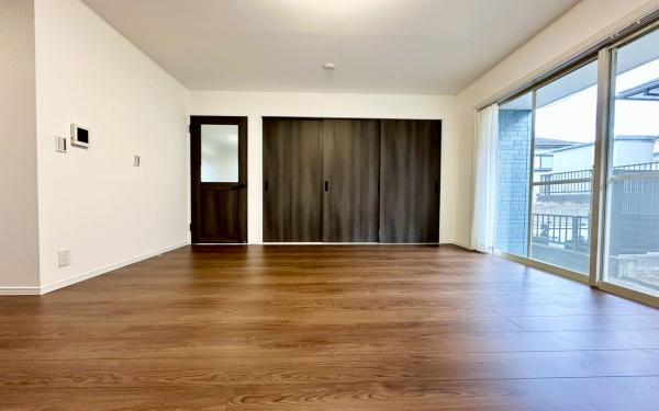 �_�ސ쌧���l�s��攒�S��3���ڂ̒��È�ˌ��Ẵ��r���O