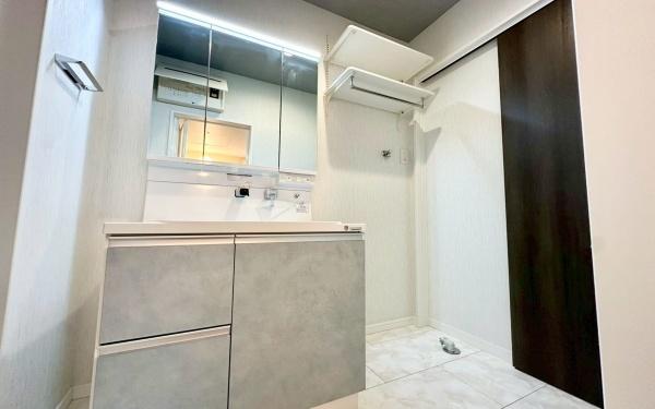 �_�ސ쌧���l�s��攒�S��3���ڂ̒��È�ˌ��Ă̐��ʑ�E���ʏ�