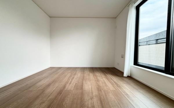 �_�ސ쌧���l�s���a�򒬂̐V�z��ˌ��Ă̐Q��