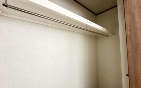 �_�ސ쌧���l�s���a�򒬂̐V�z��ˌ��Ă̎��[