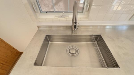 �_�ސ쌧���l�s�t�抛�u�c���̒��È�ˌ��ẴL�b�`��