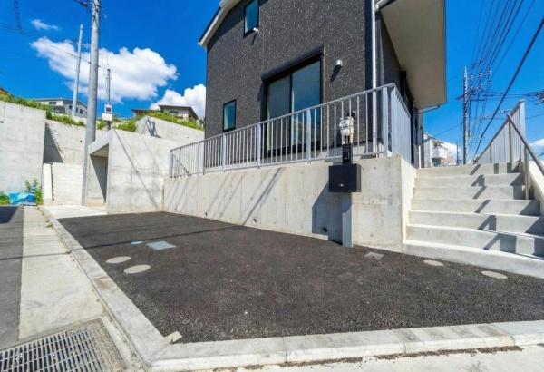 �_�ސ쌧���l�s�΋�O�ے��̐V�z��ˌ��Ă̒��ԏ�