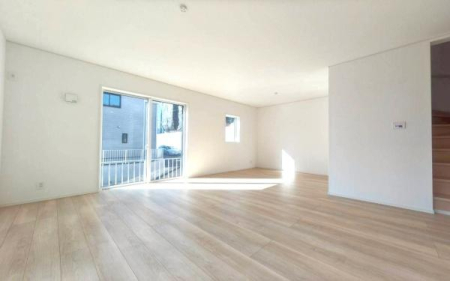 �_�ސ쌧���l�s�΋�O�ے��̐V�z��ˌ��Ẵ��r���O