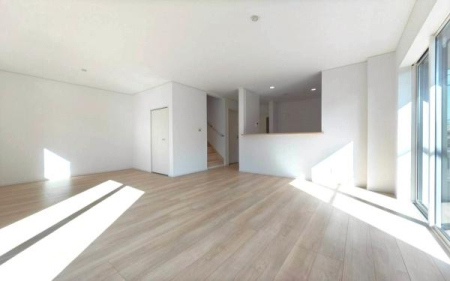 �_�ސ쌧���l�s�΋�O�ے��̐V�z��ˌ��Ẵ��r���O