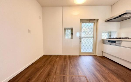 �_�ސ쌧���l�s�����Z�Y5���ڂ̒��È�ˌ��ẴL�b�`��