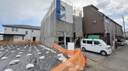 �_�ސ쌧������s�l�|3���ڂ̐V�z��ˌ��Ă̌��n�O�ώʐ^