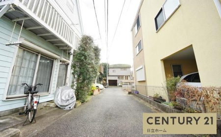 �_�ސ쌧���l�s�ߌ���k����7���ڂ̐V�z��ˌ��Ă̑O�ʓ��H�܂ތ��n�ʐ^