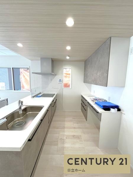 �_�ސ쌧���s�����扤�T����5���ڂ̐V�z��ˌ��ẴL�b�`��