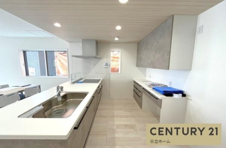 �_�ސ쌧���s�����扤�T����5���ڂ̐V�z��ˌ��ẴL�b�`��