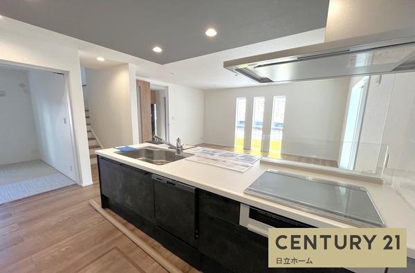 �_�ސ쌧���s�����扤�T����5���ڂ̐V�z��ˌ��ẴL�b�`��