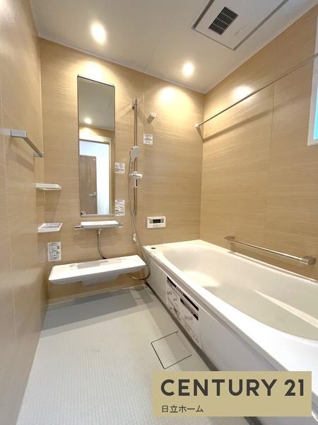 �_�ސ쌧���s�����扤�T����5���ڂ̐V�z��ˌ��Ă̗���