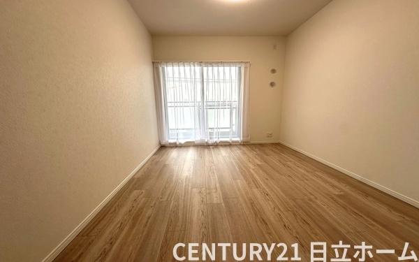 �_�ސ쌧���s�{�O��L�n2���ڂ̒��Ã}���V�����̐Q��