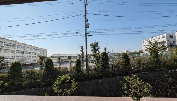 �_�ސ쌧���l�s�_�ސ��Бq1���ڂ̒��Ã}���V�����̏Z�˂���̒��]�ʐ^