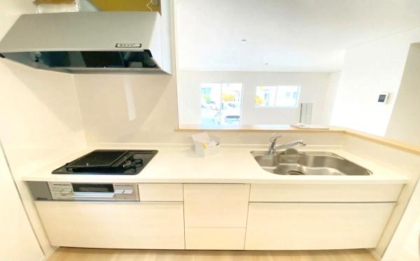 �_�ސ쌧���l�s���J�拴��3���ڂ̐V�z��ˌ��ẴL�b�`��