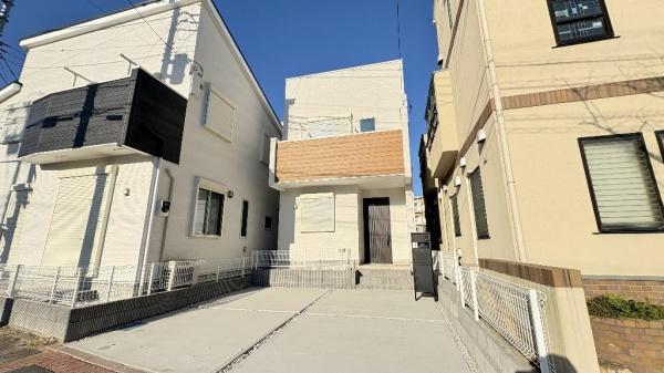 �_�ސ쌧���{��s�v���l6���ڂ̐V�z��ˌ��Ă̂��̑����n