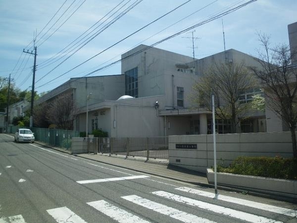 �_�ސ쌧���l�s�t��`�q�c3���ڂ̒��Ã}���V�����̎��ӊ�