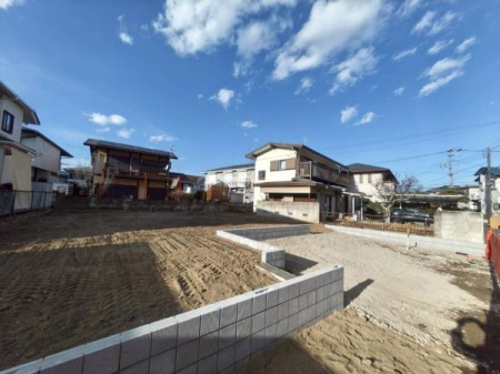 �_�ސ쌧���q�s�����4���ڂ̐V�z��ˌ��Ă̂��̑����n