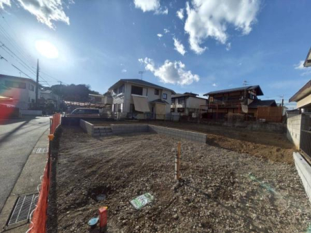 �_�ސ쌧���q�s�����4���ڂ̐V�z��ˌ��Ă̂��̑����n