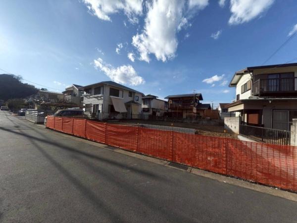 �_�ސ쌧���q�s�����4���ڂ̐V�z��ˌ��Ă̂��̑����n