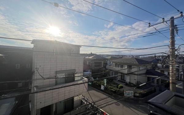�_�ސ쌧���l�s�ߌ���s�꓌�����̐V�z��ˌ��Ă̏Z�˂���̒��]�ʐ^