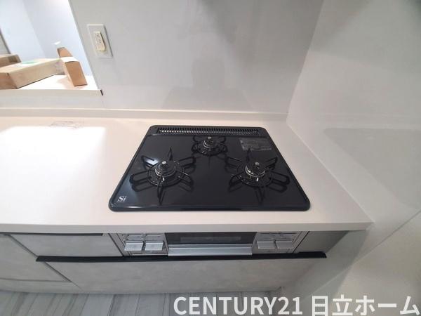 �_�ސ쌧���l�s������]���u�̐V�z��ˌ��ẴL�b�`��