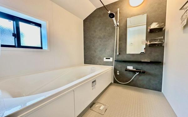 �_�ސ쌧���s���Ë��N�̐V�z��ˌ��Ă̗���