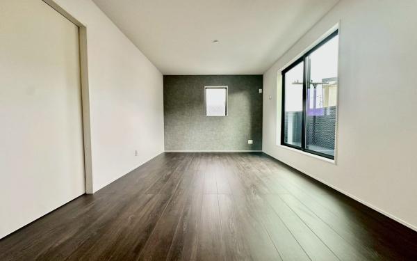 �_�ސ쌧���s���Ë��N�̐V�z��ˌ��Ẵ��r���O