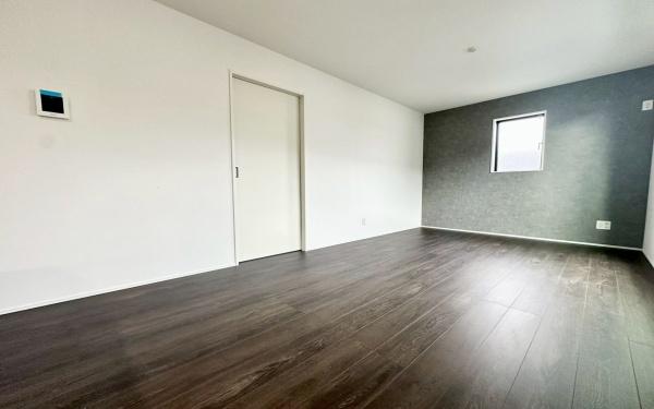 �_�ސ쌧���s���Ë��N�̐V�z��ˌ��Ẵ��r���O