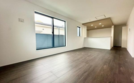 �_�ސ쌧���s���Ë��N�̐V�z��ˌ��Ẵ��r���O