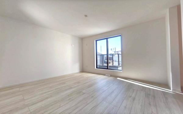 �_�ސ쌧���l�s�s�}�擌�R�c1���ڂ̐V�z��ˌ��Ă̗m��