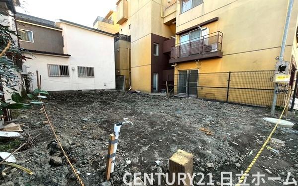 �_�ސ쌧���s���擌��O3���ڂ̐V�z��ˌ��Ă̂��̑����n