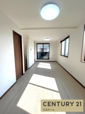 �_�ސ쌧���s���揺�a1���ڂ̐V�z��ˌ��Ẵ��r���O