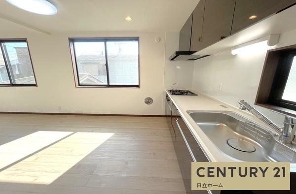 �_�ސ쌧���s���揺�a1���ڂ̐V�z��ˌ��ẴL�b�`��