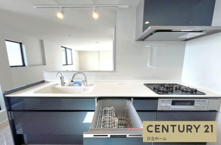 �_�ސ쌧���l�s�΋掛�R���̐V�z��ˌ��ẴL�b�`��