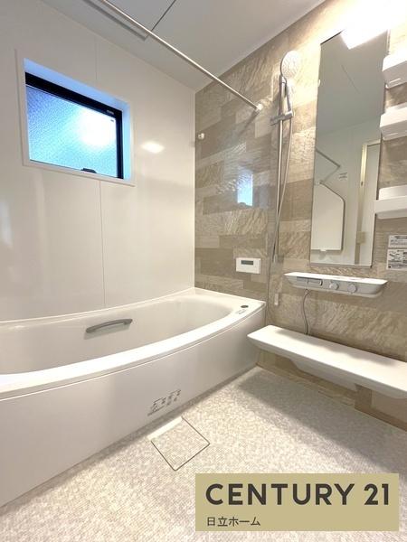 �_�ސ쌧���l�s�΋掛�R���̐V�z��ˌ��Ă̗���