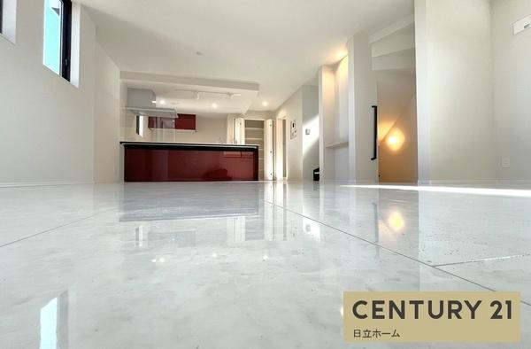 �_�ސ쌧���l�s�΋掛�R���̐V�z��ˌ��Ẵ��r���O