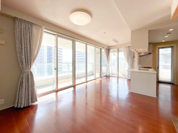 �_�ސ쌧���l�s�_�ސ�拴�{��2���ڂ̒��Ã}���V�����̃��r���O