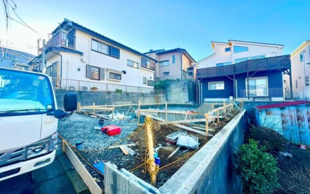 �_�ސ쌧���l�s�`������4���ڂ̐V�z��ˌ��Ă̂��̑����n